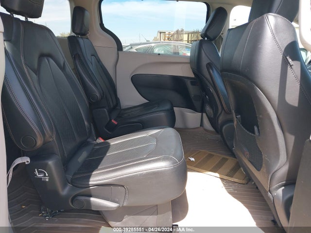2C4RC1BG1KR627765 Chrysler Pacifica Touring L