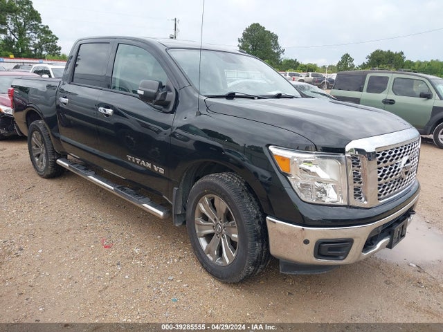 2019 1N6AA1E51KN531089 main image