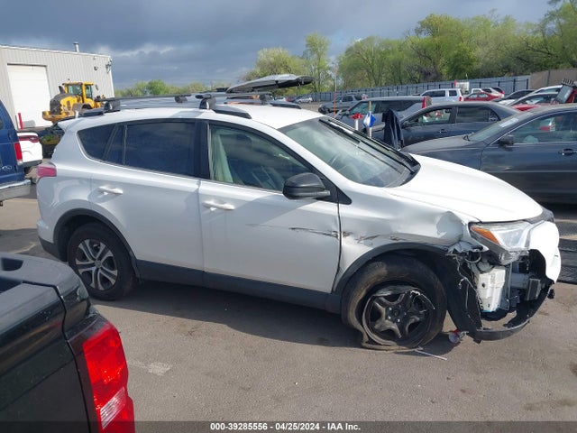 Toyota RAV4 LE 2017 JTMBFREV7HJ127382 Image 12