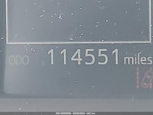 Toyota RAV4 LE 2017 JTMBFREV7HJ127382 Image 14