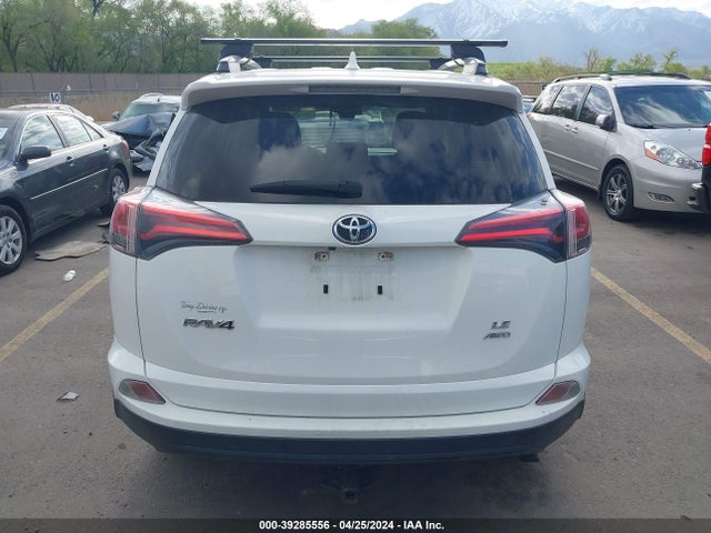 Toyota RAV4 LE 2017 JTMBFREV7HJ127382 Image 15