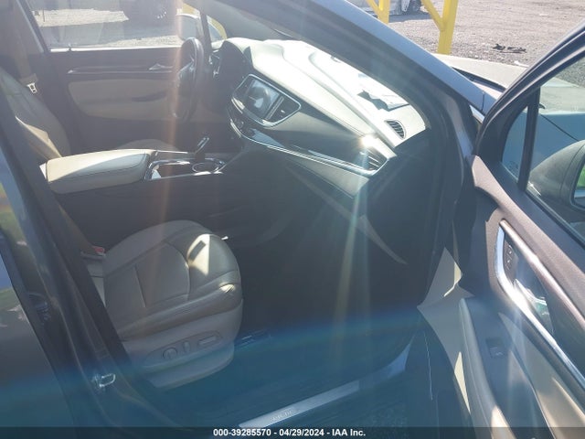 5GAEVAKW0JJ248311 Buick Enclave Essence