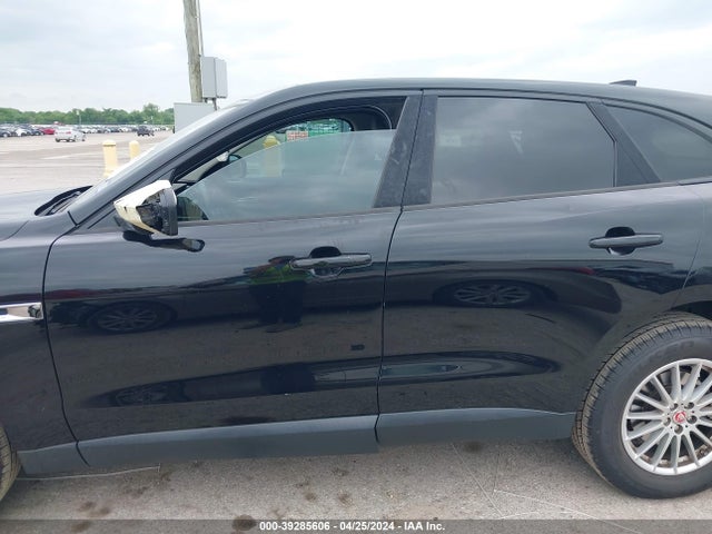 Jaguar F-PACE 35T 2017 SADCS2BV5HA082068 Image 14
