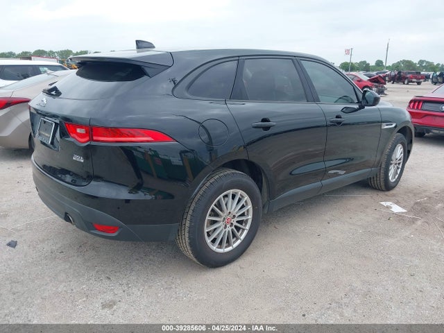 2017 JAGUAR F-PACE SADCS2BV5HA082068 Photo 3