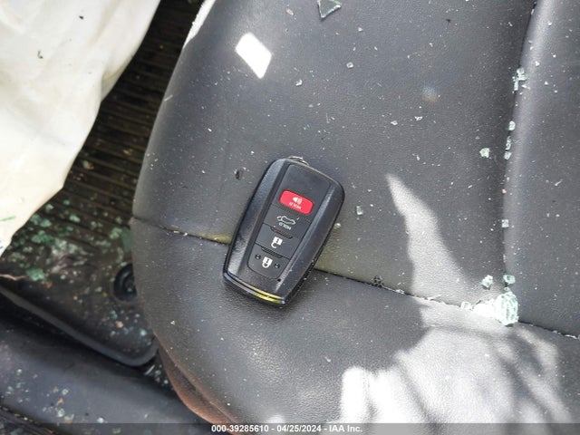 Toyota Rav4 Xle Premium 2021 2T3C1RFV5MC150352 Image 11
