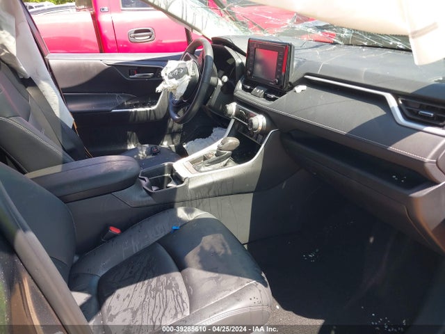 Toyota Rav4 Xle Premium 2021 2T3C1RFV5MC150352 Image 5