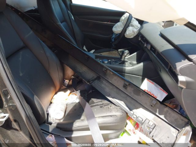 JM1BPAKLXM1400469 Mazda Mazda3 Select