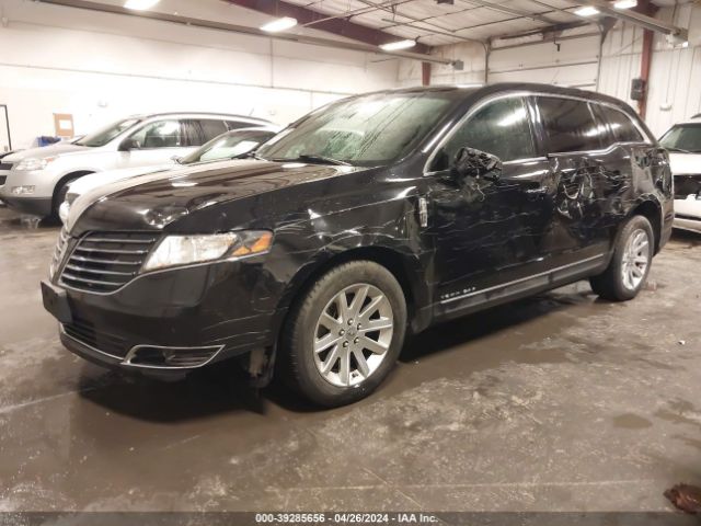 2LMHJ5NK4KBL02092 Lincoln Mkt Livery