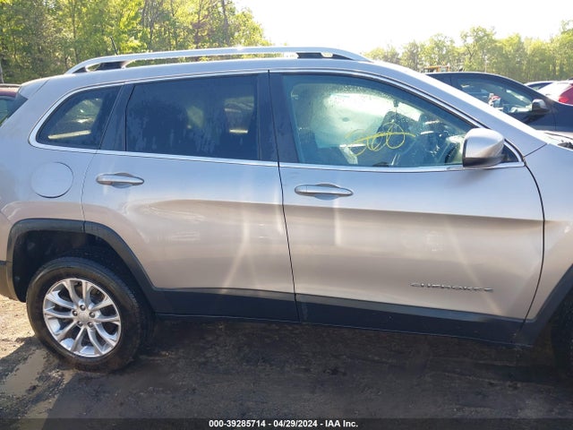 1C4PJMCB6KD299750 Jeep Cherokee Latitude 4x4