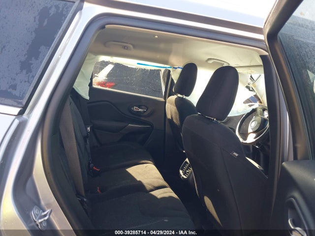 1C4PJMCB6KD299750 Jeep Cherokee Latitude 4x4