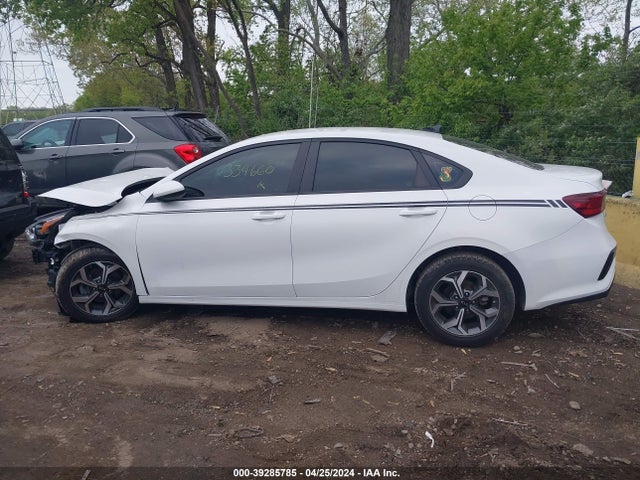 KIA Forte Lxs 2021 3KPF24AD8ME334660 Image 14