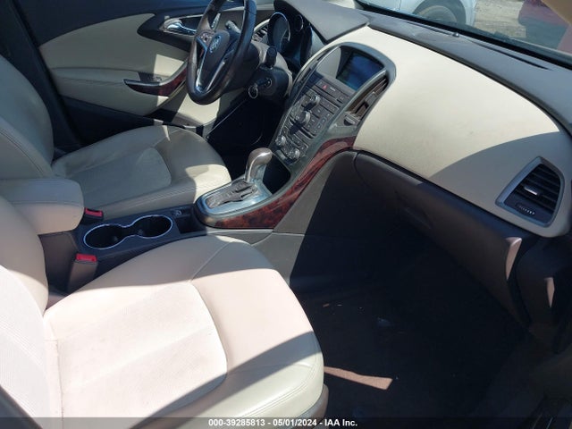 1G4PR5SK4F4113432 Buick Verano Convenience Group