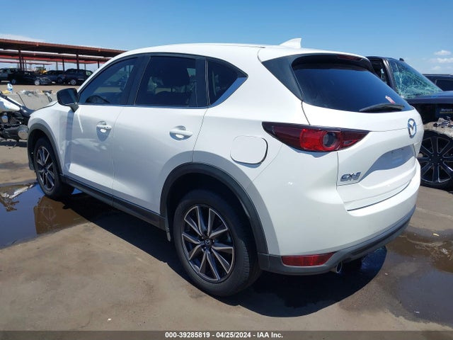 Mazda Cx-5 Touring 2018 JM3KFACM1J1461450 Image 3
