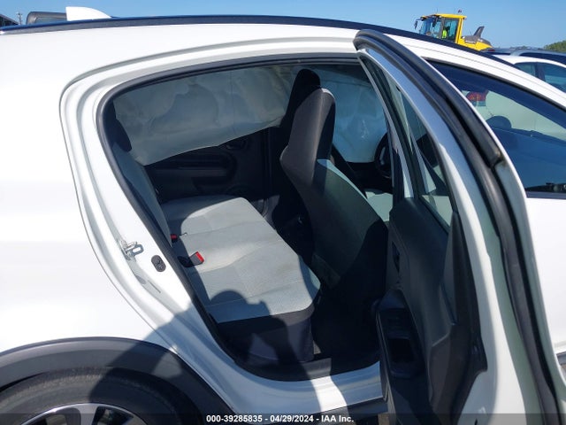Toyota Prius C One 2018 JTDKDTB36J1604993 Image 8
