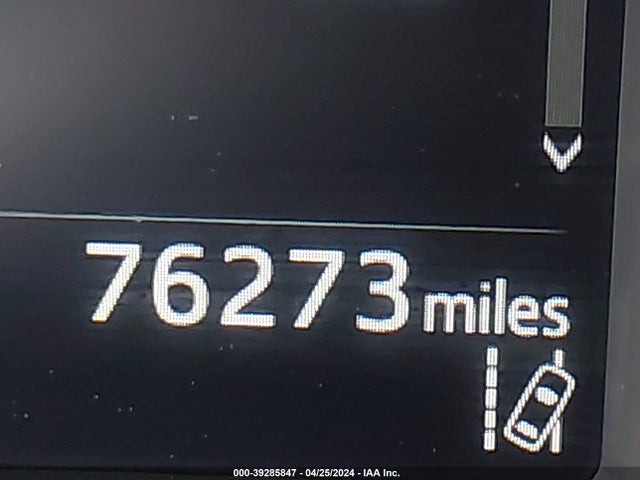 Toyota Rav4 Xle 2018 JTMWFREV4JD117608 Image 16