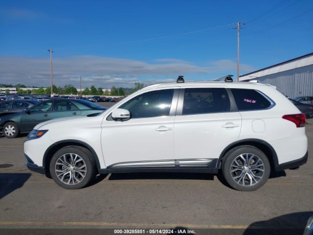 JA4AZ3A38JZ006396 Mitsubishi Outlander Sel