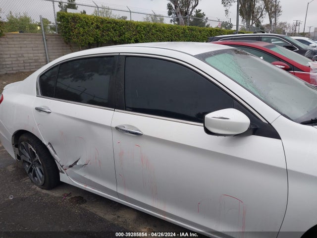 Honda Accord Sport 2015 1HGCR2F59FA106145 Image 13