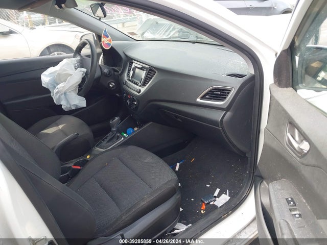Hyundai ACCENT SE 2018 3KPC24A36JE035075 Image 5