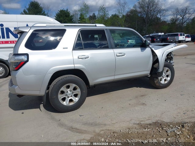 Toyota 4RUNNER SR5 2015 JTEBU5JR3F5215418 Image 4