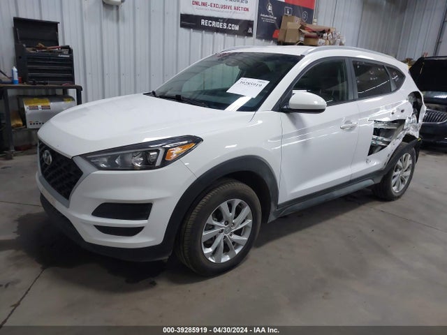Hyundai Tucson Value 2020 KM8J3CA41LU104830 Image 2
