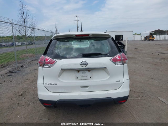 Nissan ROGUE S 2015 5N1AT2MV2FC858988 Image 16