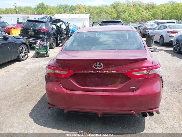 Toyota CAMRY SE 2018 4T1B11HK2JU547598 Image 16