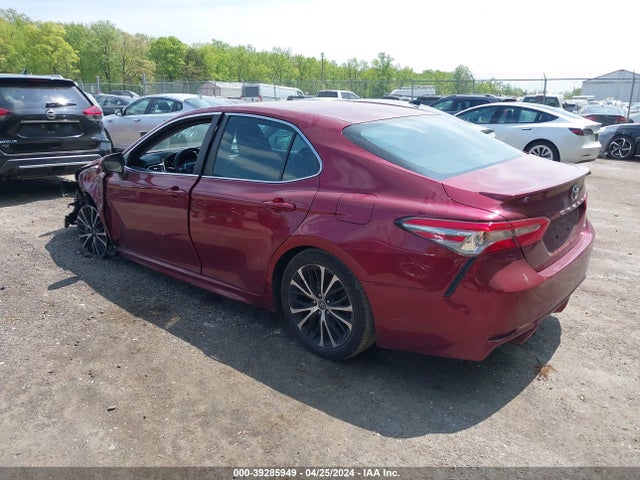 Toyota CAMRY SE 2018 4T1B11HK2JU547598 Image 3