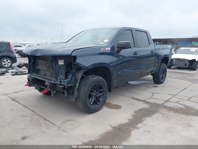 Chevrolet Silverado 1500 Custom Trail Boss 2019 1GCPYCEF7KZ380121 Image 2
