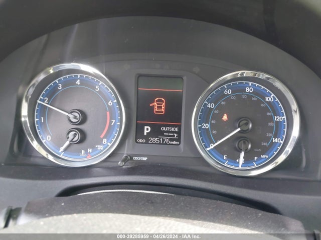 Toyota COROLLA LE 2018 2T1BURHE1JC986888 Image 7