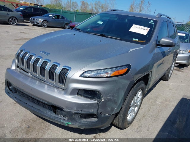 Jeep Cherokee Latitude 2016 1C4PJMCB3GW271514 Image 2