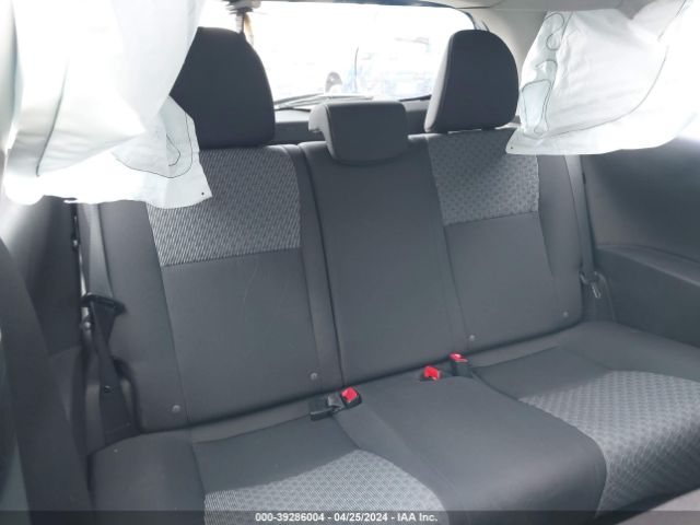 VNKJTUD34GA070037 Toyota YARIS LE