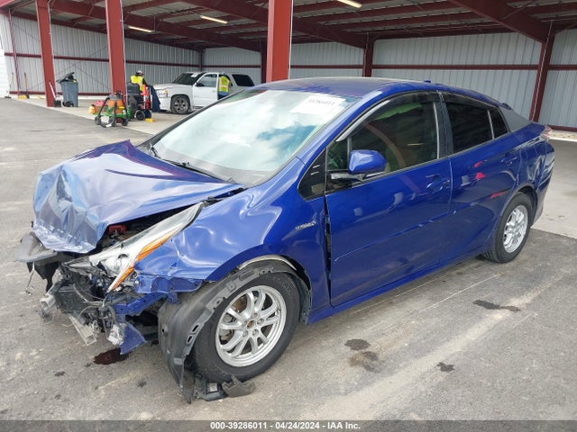 Toyota Prius Three 2016 JTDKARFU1G3500259 Image 2