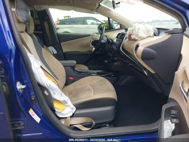 Toyota Prius Three 2016 JTDKARFU1G3500259 Image 5