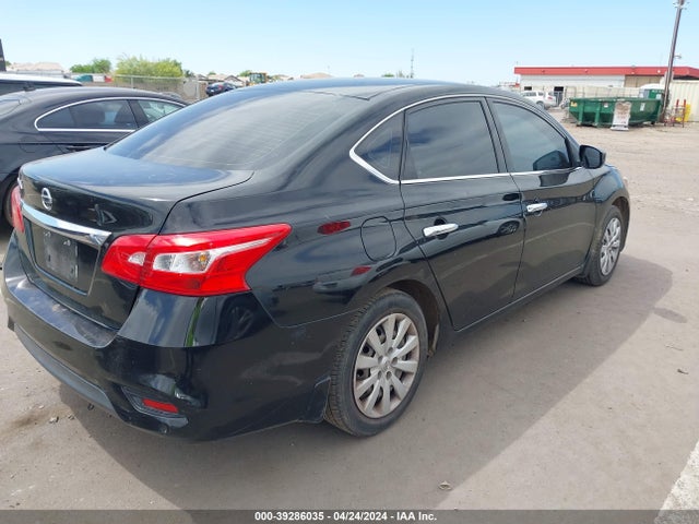 Nissan SENTRA S 2018 3N1AB7AP8JY347797 Image 4
