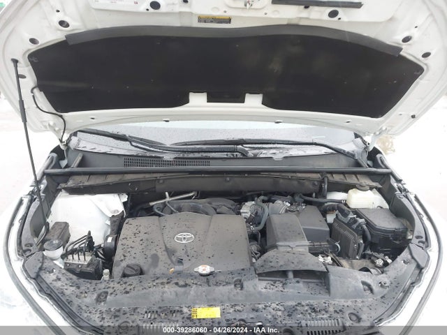 Toyota Highlander Le Plus 2018 5TDZZRFH3JS259935 Image 10