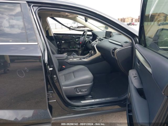 JTJDARBZ1M2190977 Lexus NX 300