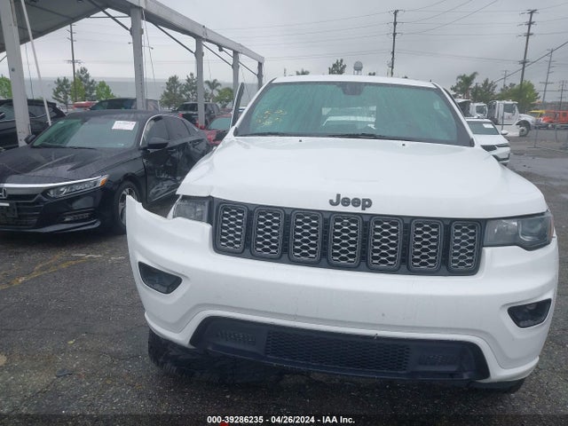 1C4RJEAG8HC788727 Jeep Grand Cherokee Altitude 4x2