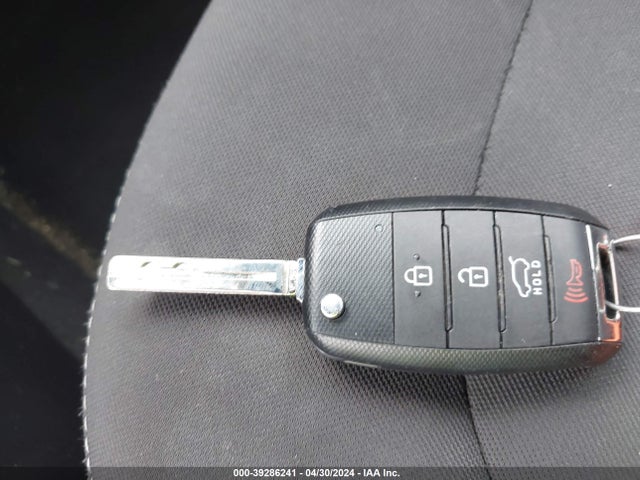 KIA Soul 2019 KNDJN2A29K7694599 Image 11