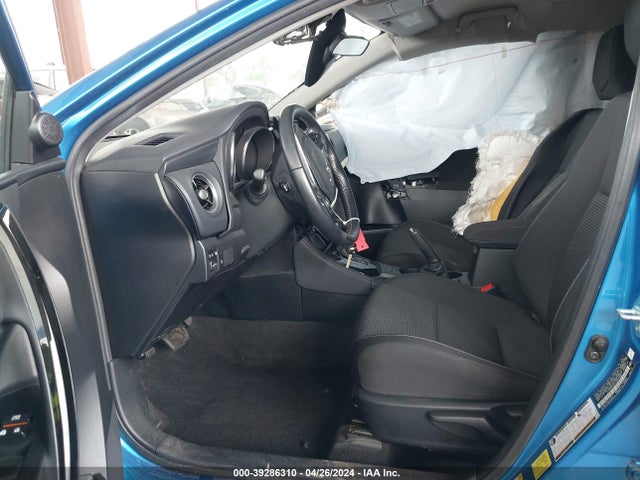 Toyota COROLLA IM 2018 JTNKARJE4JJ557408 Image 5