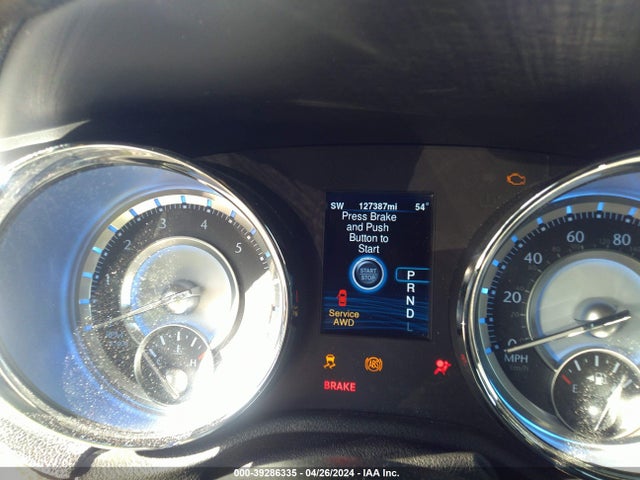 Chrysler 300c Awd 2014 2C3CCAKG3EH183096 Image 7