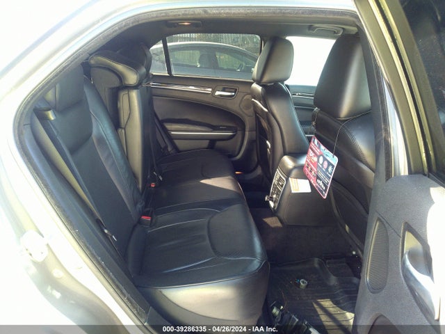 Chrysler 300c Awd 2014 2C3CCAKG3EH183096 Image 8