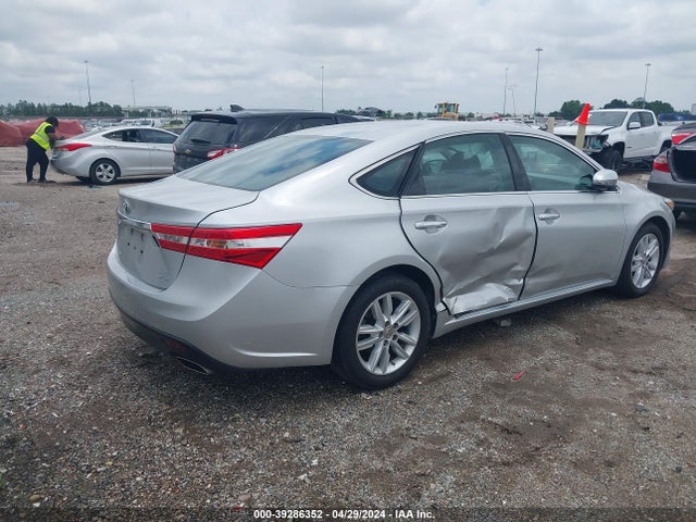 Toyota AVALON XLE 2014 4T1BK1EB8EU131143 Image 4