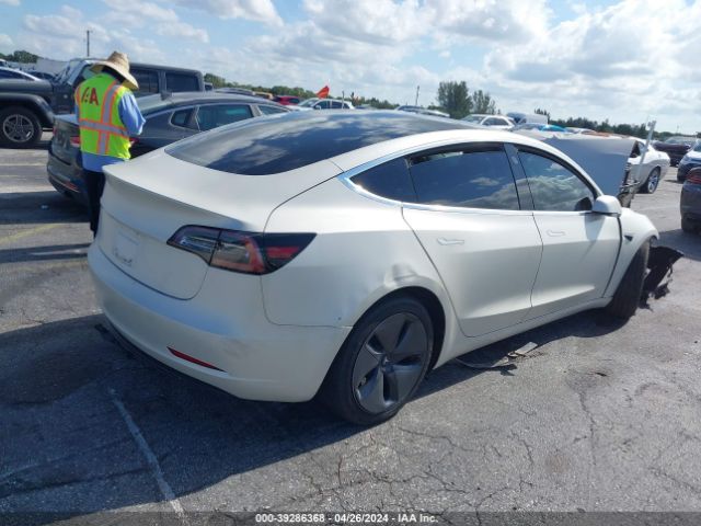2018 TESLA MODEL 3 5YJ3E1EB8JF181947 Photo 3