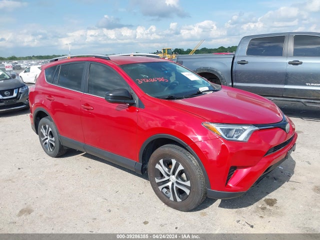 Toyota RAV4 LE 2017 JTMZFREV7HJ108118 Image 1