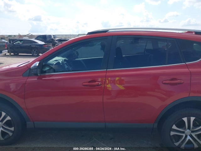 Toyota RAV4 LE 2017 JTMZFREV7HJ108118 Image 14