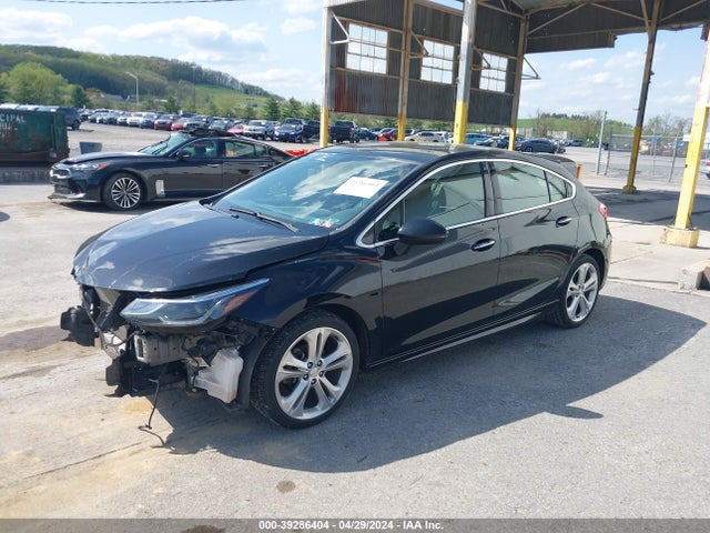 Chevrolet Cruze Premier Auto 2018 3G1BF6SM7JS594888 Image 2