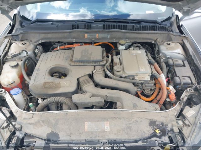 3FA6P0PU1JR111078 Ford Fusion Energi Se Luxury