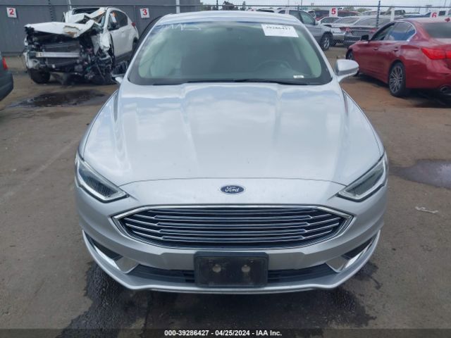 3FA6P0PU1JR111078 Ford Fusion Energi Se Luxury