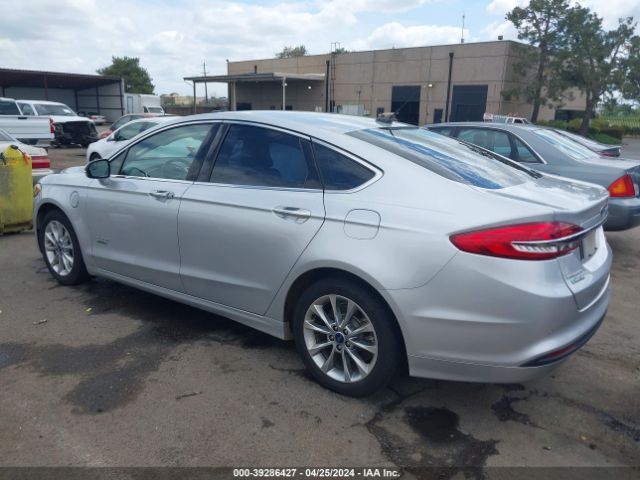 3FA6P0PU1JR111078 Ford Fusion Energi Se Luxury