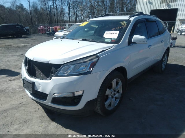 Chevrolet Traverse 1lt 2017 1GNKRGKD5HJ184100 Image 2
